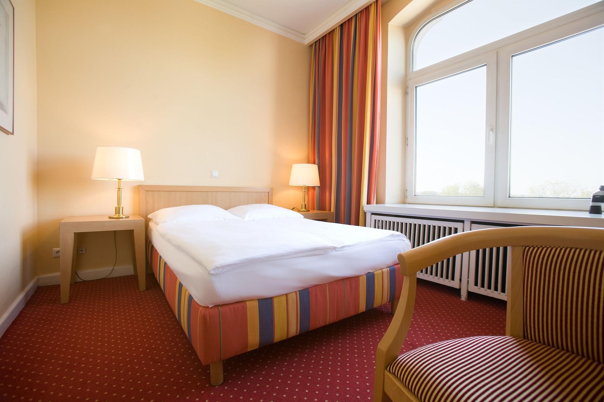 Relexa Hotel Bellevue An Der Alster Hamburg Pokój zdjęcie
