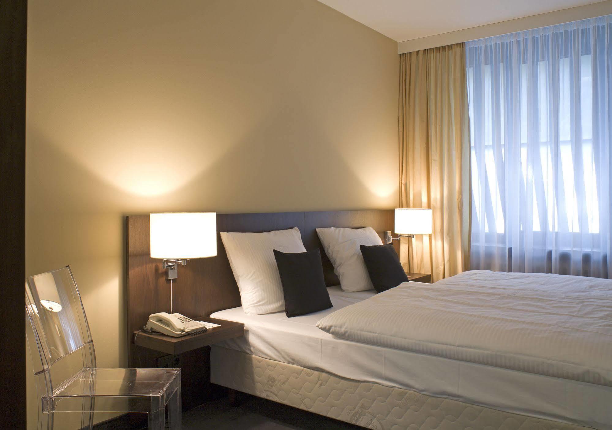 Relexa Hotel Bellevue An Der Alster Hamburg Zewnętrze zdjęcie